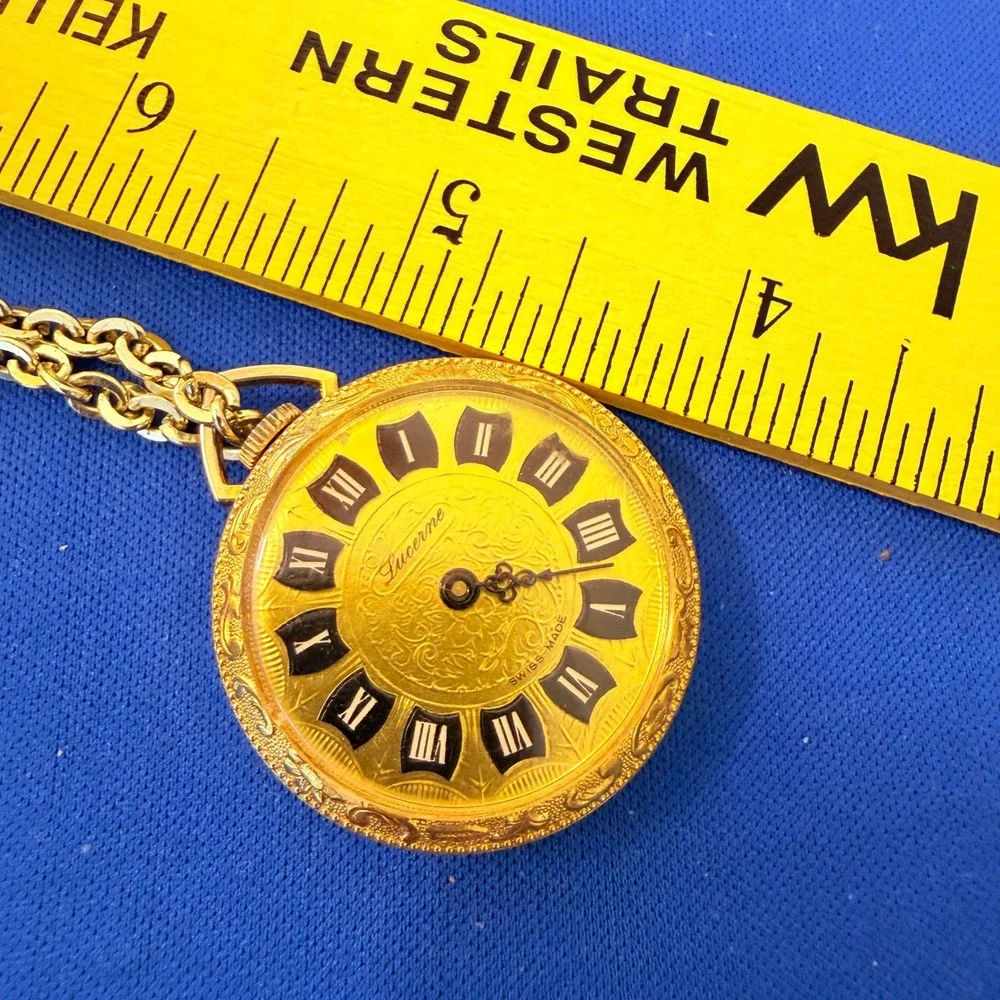 Vintage Lucerne Pendant Watch Gold Tone Swiss Made Roman‎ Numeral Necklace Chain